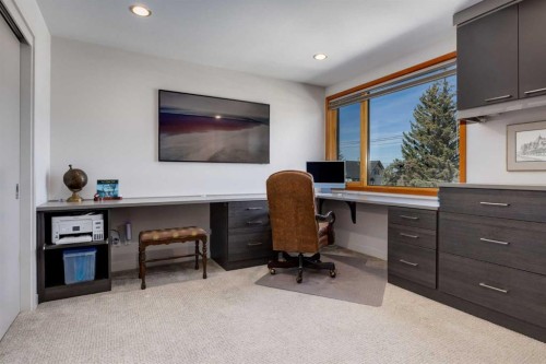 2138 28 Avenue Sw, Calgary, AB - Indoor Photo Showing Office