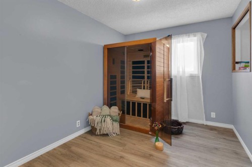 23 Beaver Place, Beiseker, AB - Indoor Photo Showing Other Room