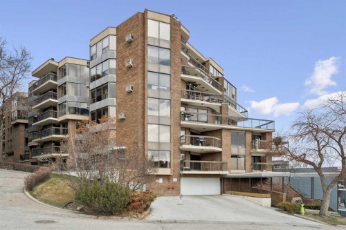 707-320 Meredith Road Ne, Calgary, AB - Outdoor With Facade