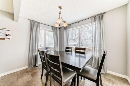 368 Cranfield Gardens Se, Calgary, AB - Indoor Photo Showing Dining Room