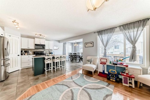 368 Cranfield Gardens Se, Calgary, AB - Indoor