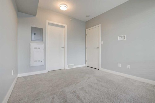 1609-930 6 Avenue Sw, Calgary, AB - Indoor Photo Showing Other Room