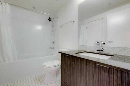 1609-930 6 Avenue Sw, Calgary, AB - Indoor Photo Showing Bathroom