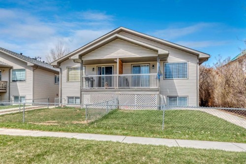 224B 5 Avenue  Strathmore, AB T1P 1B5