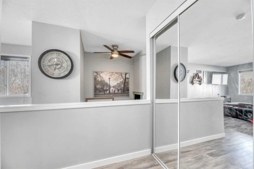 224B 5 Avenue, Strathmore, AB - Indoor Photo Showing Other Room