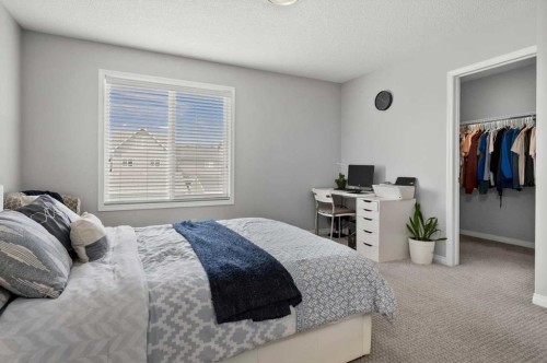48 Walgrove Green Se, Calgary, AB - Indoor Photo Showing Bedroom