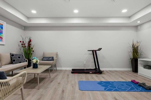 48 Walgrove Green Se, Calgary, AB - Indoor