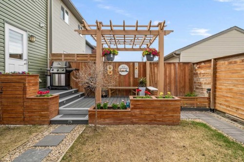 48 Walgrove Green Se, Calgary, AB - Outdoor