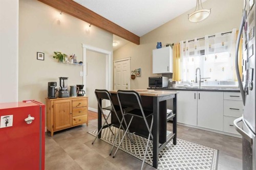 4539 Vandergrift Crescent Nw, Calgary, AB - Indoor