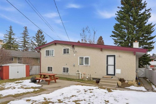 4539 Vandergrift Crescent Nw, Calgary, AB - Outdoor