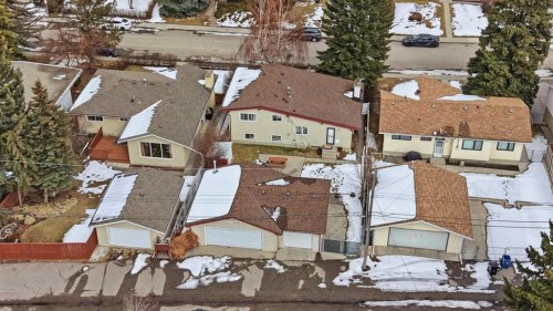 4539 Vandergrift Crescent Nw, Calgary, AB - Outdoor