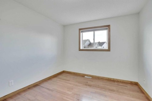 143 Country Hills View Nw, Calgary, AB - Indoor Photo Showing Other Room