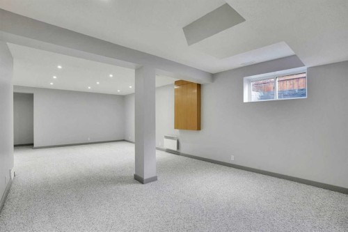 143 Country Hills View Nw, Calgary, AB - Indoor