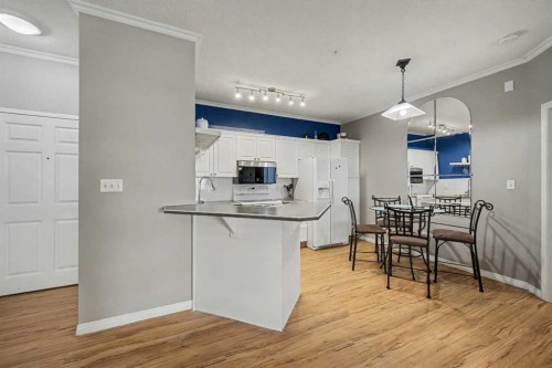 408-777 3 Avenue Sw, Calgary, AB - Indoor