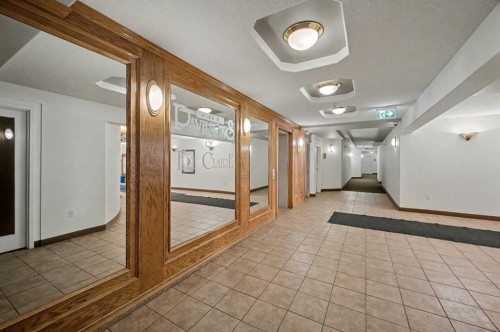 408-777 3 Avenue Sw, Calgary, AB - Indoor Photo Showing Other Room