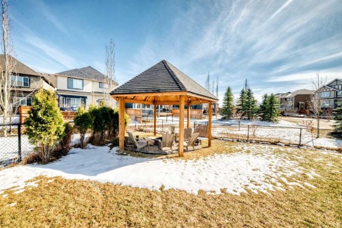 345 Marquis Landing Se, Calgary, AB - Outdoor