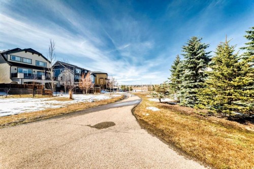 345 Marquis Landing Se, Calgary, AB - Outdoor