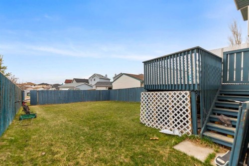 50 Taravista Gardens Ne, Calgary, AB - Outdoor