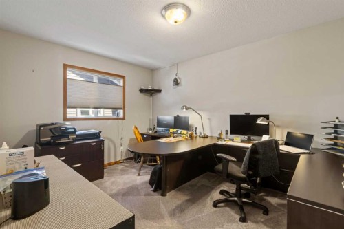 65 Canoe Circle Sw, Airdrie, AB - Indoor Photo Showing Office