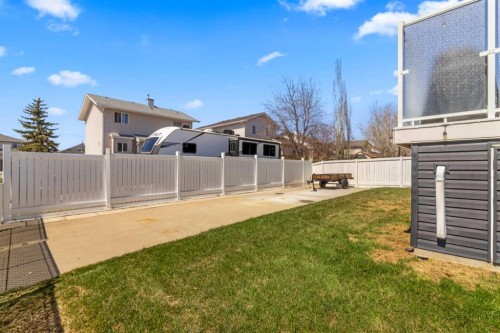 65 Canoe Circle Sw, Airdrie, AB - Outdoor