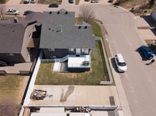 65 Canoe Circle Sw, Airdrie, AB - Outdoor