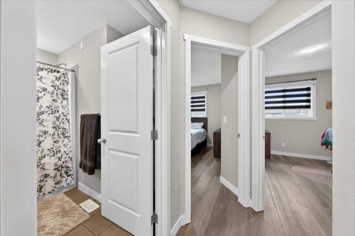 1325 Walden Drive Se, Calgary, AB - Indoor Photo Showing Other Room