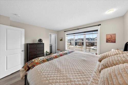 1325 Walden Drive Se, Calgary, AB - Indoor Photo Showing Bedroom