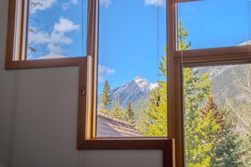 302-801 Benchlands Trail, Canmore, AB - Indoor Photo Showing Other Room