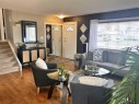 123 Franklin Drive Se, Calgary, AB  - Indoor Photo Showing Living Room 