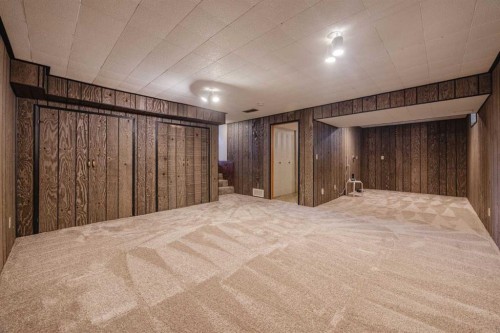 128 Silver Ridge, Calgary, AB - Indoor