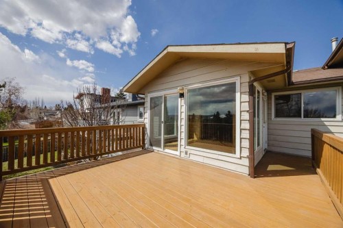 128 Silver Ridge, Calgary, AB - Outdoor With Exterior
