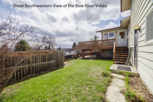 128 Silver Ridge, Calgary, AB - Outdoor