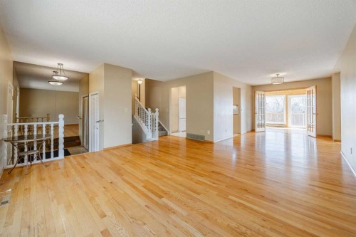 128 Silver Ridge, Calgary, AB - Indoor