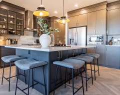 412 Rochester Terrace NW Calgary, AB T3L 0J6