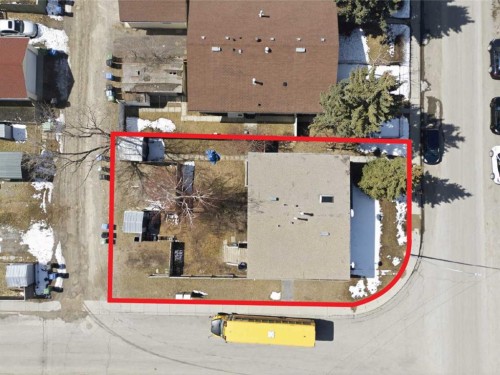 6333/6335 24 Avenue Ne, Calgary, AB 
