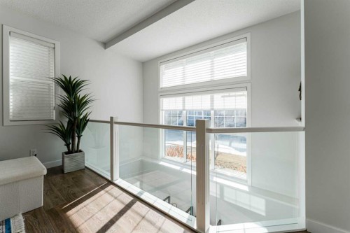 318 Masters Row Se, Calgary, AB - Indoor Photo Showing Other Room