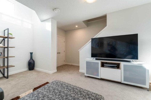 318 Masters Row Se, Calgary, AB - Indoor