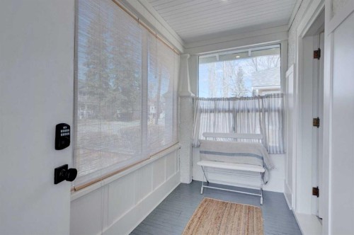 1312 4 Street Nw, Calgary, AB - Indoor Photo Showing Other Room