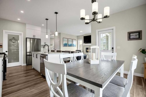 1073 Waterford Drive, Chestermere, AB - Indoor Photo Showing Dining Room