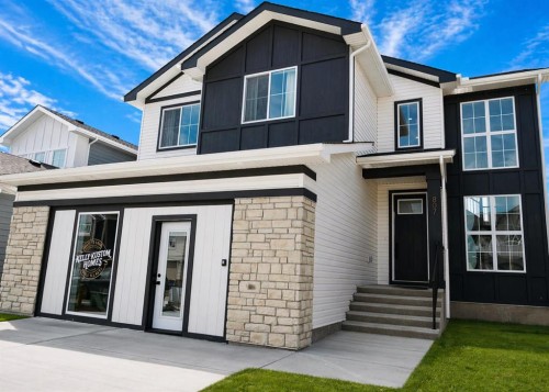 807 Lakewood Circle, Strathmore, AB - Outdoor