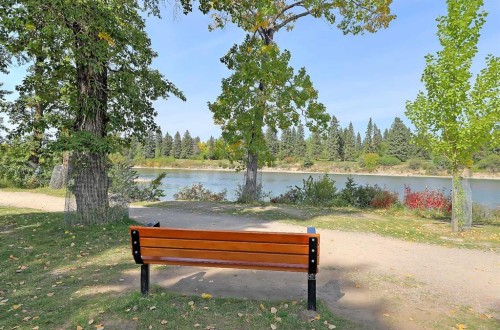 7140 34 Avenue Nw, Calgary, AB - Outdoor With Body Of Water With View