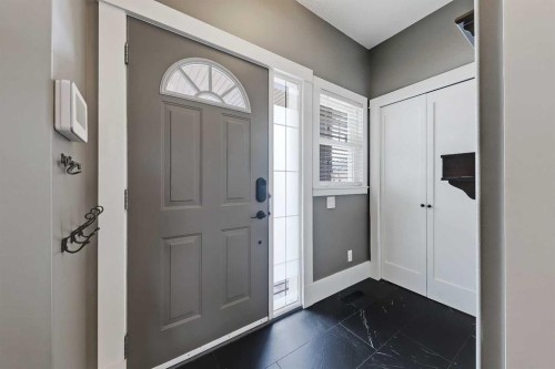 7140 34 Avenue Nw, Calgary, AB - Indoor Photo Showing Other Room