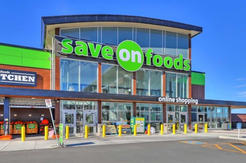 7140 34 Avenue Nw, Calgary, AB - Outdoor