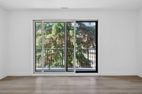 934 5A Street Nw, Calgary, AB - Indoor Photo Showing Other Room