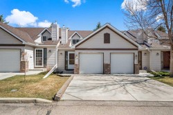 147 Somervale Park SW Calgary, AB T2Y 3J4