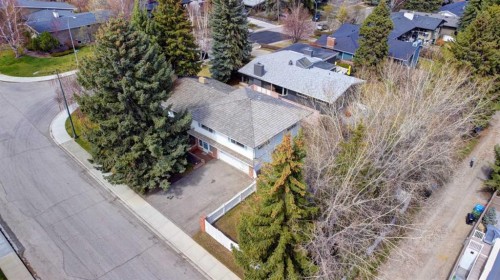 4720 Coronation Drive Sw, Calgary, AB - Outdoor With View
