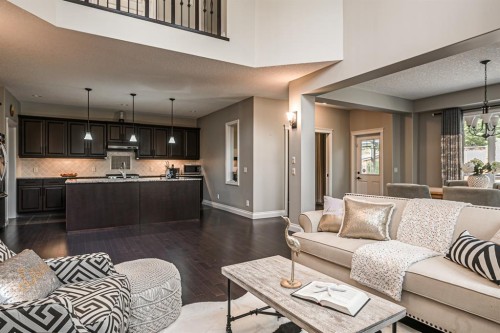180 Ascot Drive Sw, Calgary, AB - Indoor