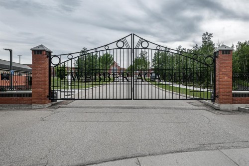 180 Ascot Drive Sw, Calgary, AB - Outdoor