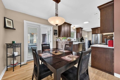 2023 Glenwood Drive Sw, Calgary, AB - Indoor Photo Showing Dining Room