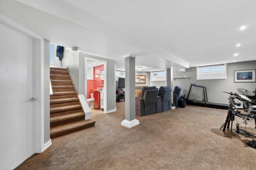 2023 Glenwood Drive Sw, Calgary, AB - Indoor